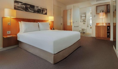 Accessible City Hotel image