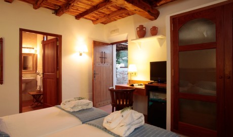 Countryside hotel image