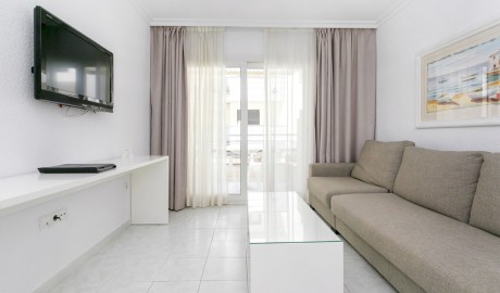 Central hotel image
