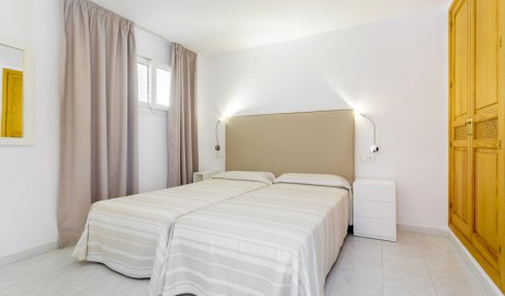 Central hotel image