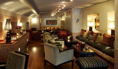 Luxury Harbour hotel image