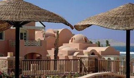Accessible beach and city hotel image