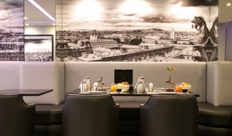 18th-century Empire Hotel image