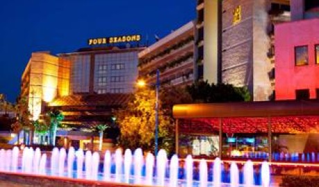 Luxury Beach hotel image