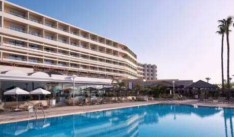 Accessible beach hotel image
