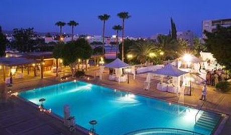 Accessible beach hotel image