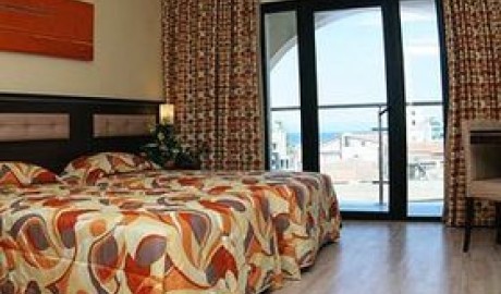 City Hotel image