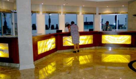 Coral Bay hotel image