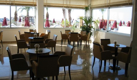 Coral Bay hotel image