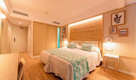 Accessible Centre Hotel image