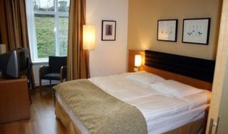 Top City Line Hotel image