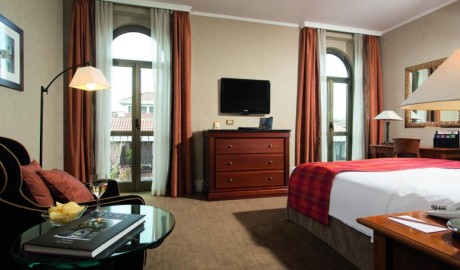 Modern City Hotel image
