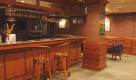 Highland Hotel image