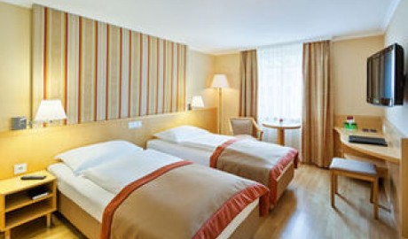 Urban Hotel image