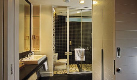North Coast Hotel image