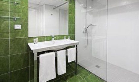 3-star Suite Hotel image