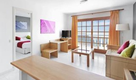 3-star Suite Hotel image