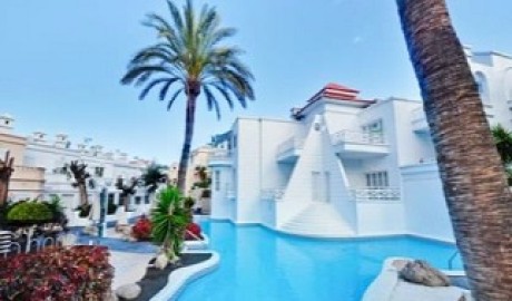 Seafront Promenade Hotel image