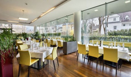 4-Star City Hotel image