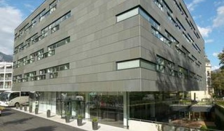 4-Star City Hotel image