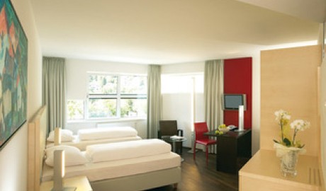 4-Star City Hotel image