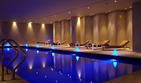 Contemporary City Hotel image
