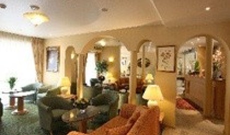 Accessible 4 star hotel image
