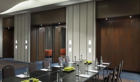 Accessible 4-star hotel image