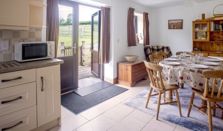 updated dining kitchen