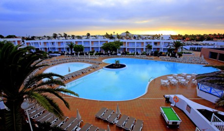 Wheelchair friendly beach hotel image