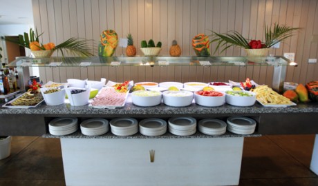 Wheelchair friendly beach hotel image