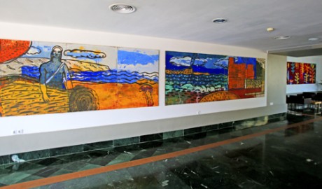 Wheelchair friendly beach hotel image