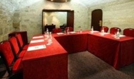 Accessible 4 star hotel image