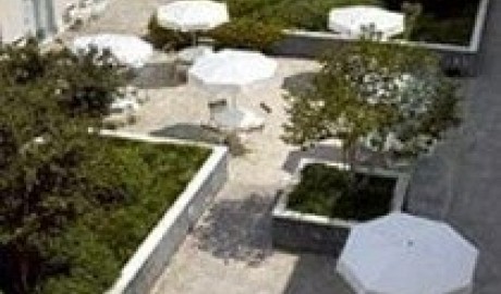 Accessible three star hotel image