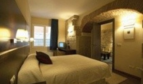 Accessible 4 star hotel image