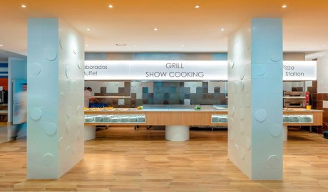 Accessible 4 star hotel image