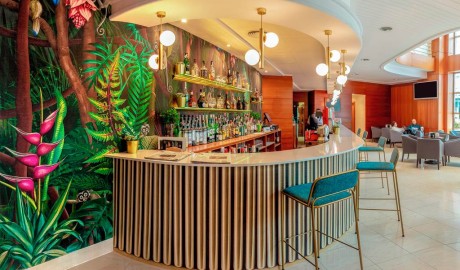Accessible 4 star hotel image