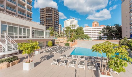 Accessible 4 star hotel image