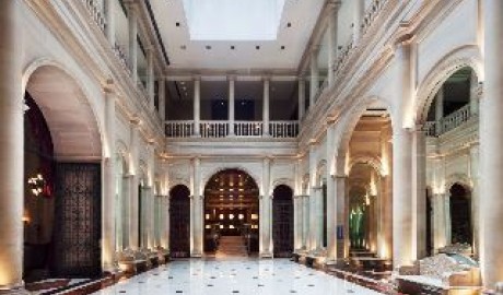 Charming City Hotel image