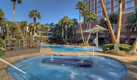 Glitzy Hotel image