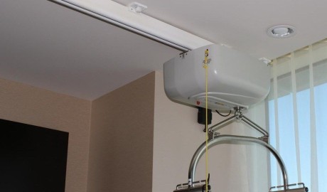 Impeccable Hotel image