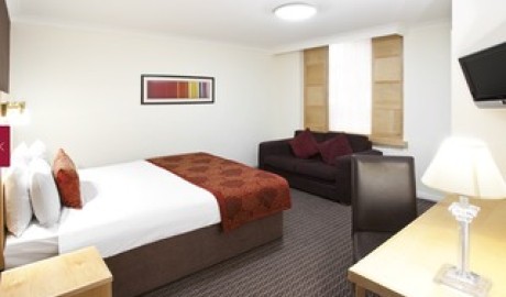 Edwardian Hotel image