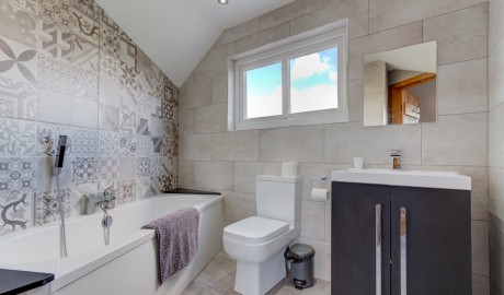 Pet Friendly Accessible Lake View Cottage - with hot tub image