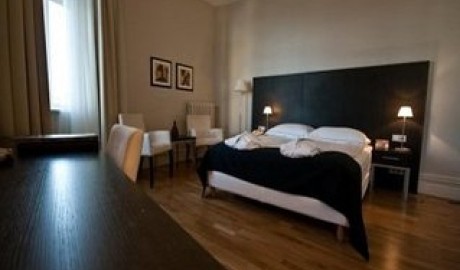 Superior Hotel image