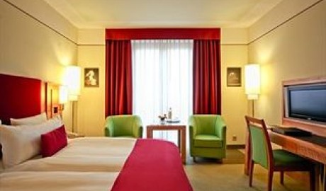 Superior 4-star Hotel image