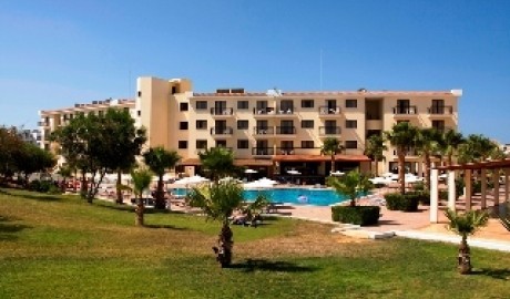 Tranquil Hotel image