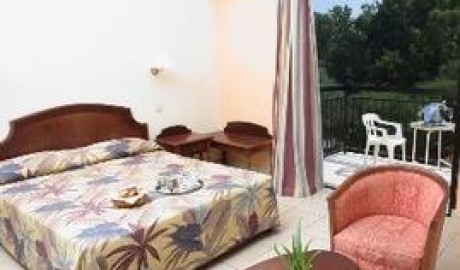 Tranquil Hotel image