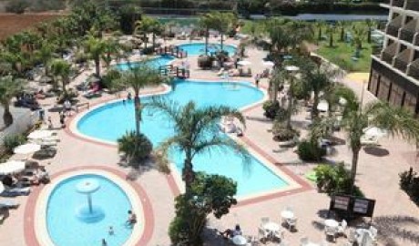 Tranquil Hotel image
