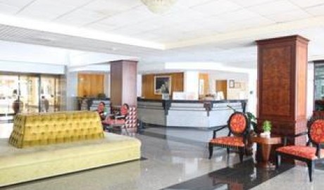 Paramount Hotel image