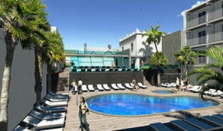 Adults Only Port Hotel image